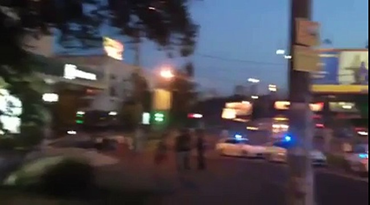В Киеве из окна многоэтажки расстреляли прохожего