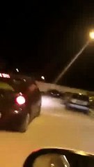 واحد يسوق في كرهبة ادارية ساهر باها فالحمامات و زيد يضرب كرهبة مواطن و سمعو الكلام لاحظو شعمل اب وصحبتو