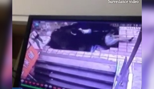 Un trou béant engloutit quatre personnes (Chine)