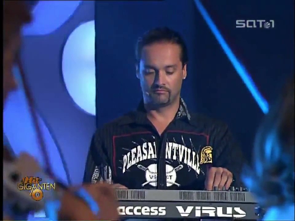 Alex C  feat  Yass feat  U96   Das Boot Live Die Hit Giganten 2005 avi