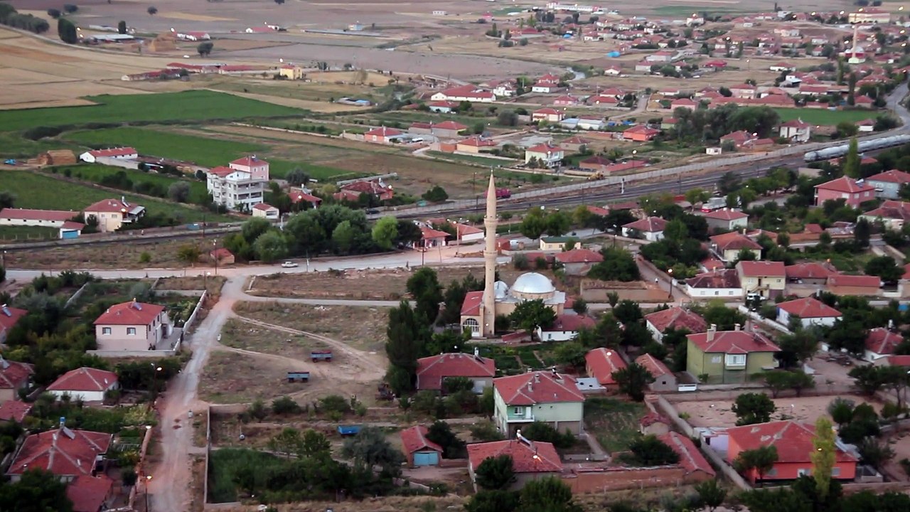 YENİFAKILI