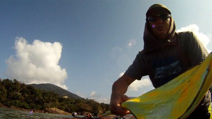 Passeio ao Ubatuba na praia da Enseada, Litoral Norte de São Paulo, Brasil, SUP, em pets reciclados