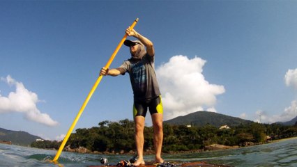Passeio ao Ubatuba na praia da Enseada, Litoral Norte de São Paulo, Brasil, SUP, em pets reciclados