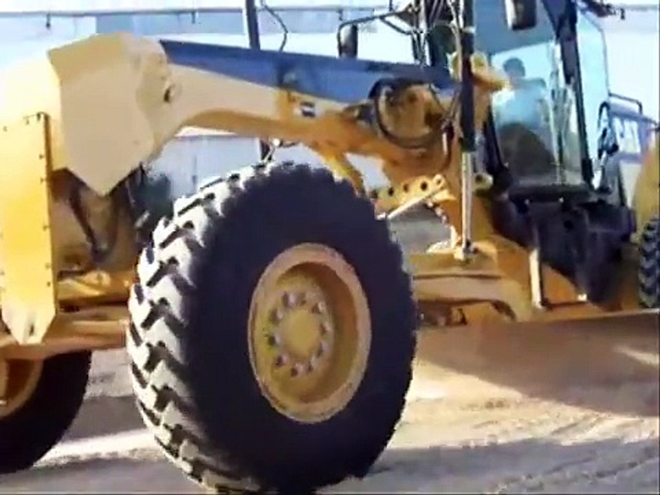 Motoniveladora 140 M