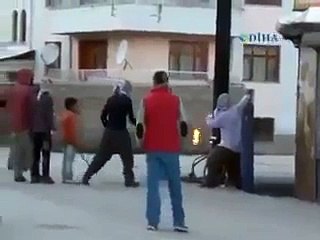 devlet bunlara niye bişey yapmıyor pkk yanlıları