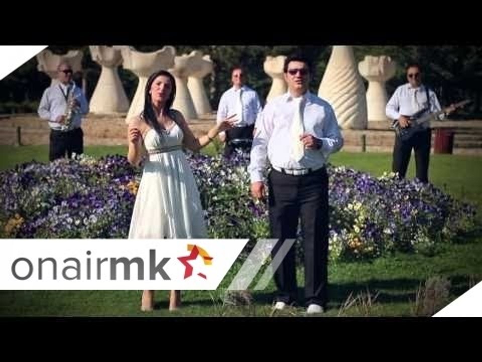 Biljana i grupa Orhideja   Balkan se trese (Folk fest Spasovden 2014)