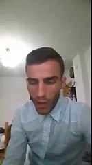 Burim Ademi-Femrat Kur I Kqyrin Fotot E Shoqev Tveta
