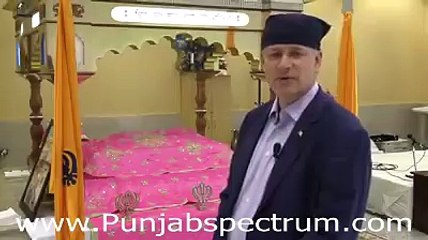 stephan harper  at  gurdwara sahib