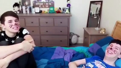 I'm Phil trash #1 : Phan|Car radio