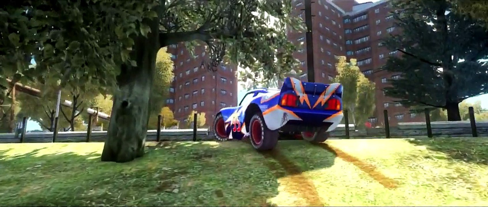 Hulk and SpiderMan having Fun With Disney Pixar Cars Lightning McQueen Custom Colors Blue & Green !