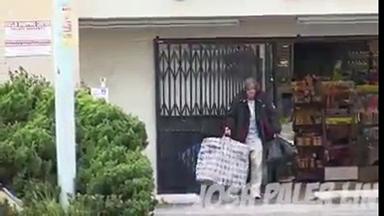 following a homeless man after giving him 100$ to see how he spends it