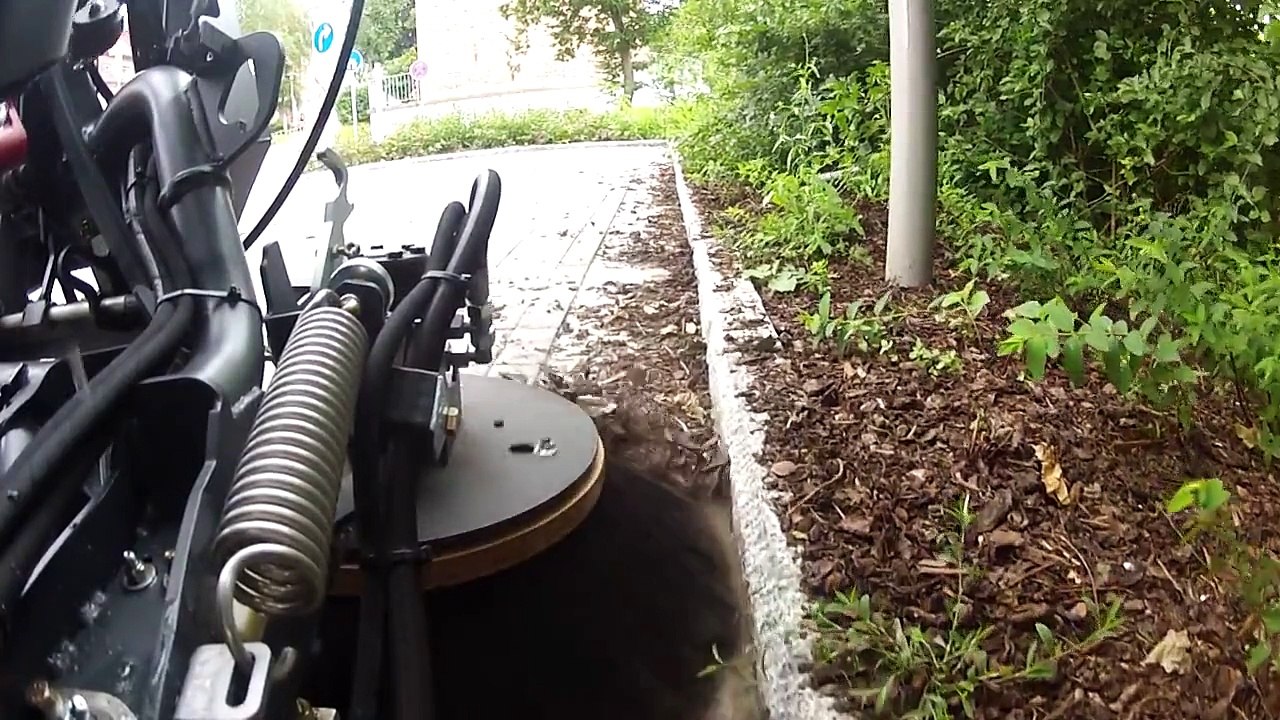 Hako Citymaster 600 - Der Profi in der Kompaktklasse! NEW TRAILER Kehrmaschine Multifunktionsgerät