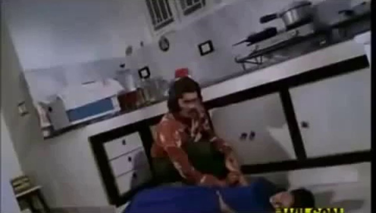 Mallu Hot aunty Seducing