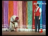Nejat Uygur - Oy vermek (Çok Komik kesin izle).mp4