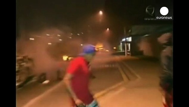 Brasile, la polizia usa i gas lacrimogeni per sgomberare 75 alloggi