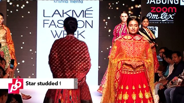 Ranbir Kapoor walks the ramp for Manish Malhotra - Bollywood News