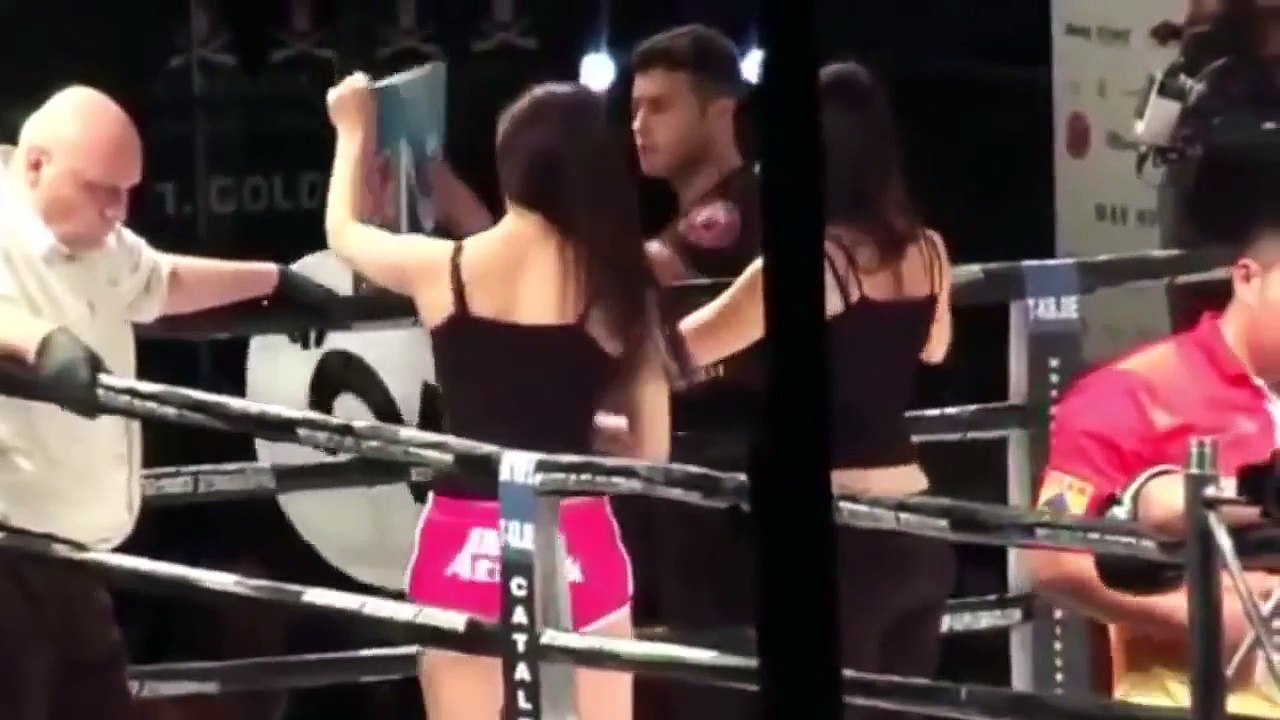 Buakaw Muay Thai Vs Yi Long Kungfu [Best Yi Long vs Shaolin monk 2015]