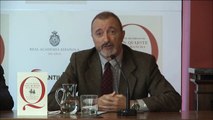 Arturo Pérez-Reverte sobre la lengua española. Presentación del «Quijote» escolar y popular.