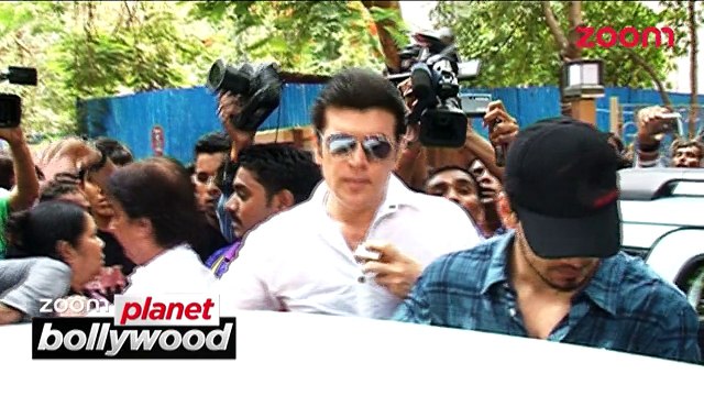 Deepika Padukone may star OPPOSITE Hrithik Roshan, Katrina Kaif and Alia Bhatt new BEST FRIENDS