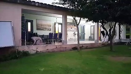 Exclusive View of Imran Khan's Home @ Bani Gala after NA-154 Verdict