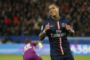 Le joueur du PSG Gregory van der Wiel s'ambiance sur du Hayce Lemsi !