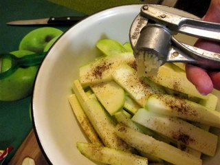 Кабачки в кляре