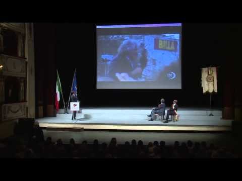 Pesaro - Renzi interviene al Teatro Rossini (26.08.15)