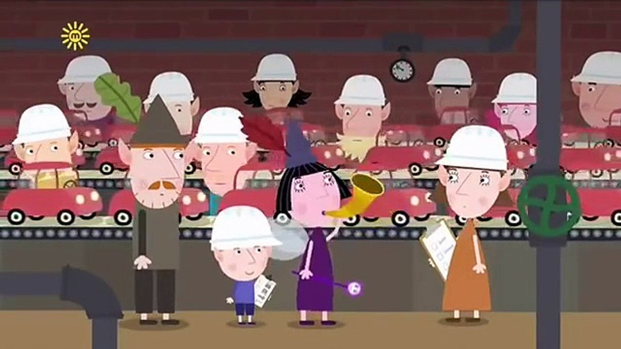 Ben and Holly's Little Kingdom - Nanny Plum and the wise old elf swap jobs