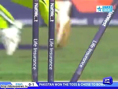 Wicket on first ball by Pakistani bowlers.