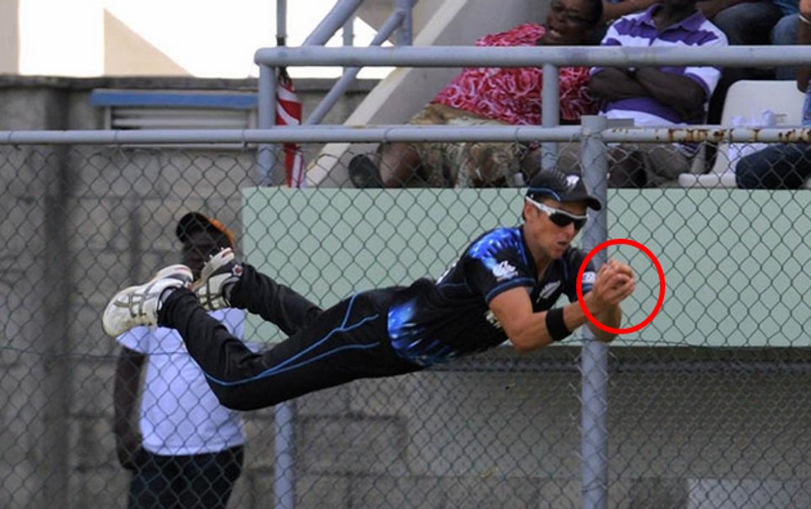 Amazing cricket catches by Trent Boult