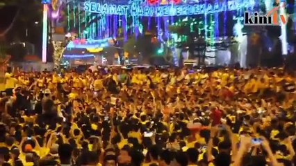 Hampir 20 ribu masih di Dataran Merdeka