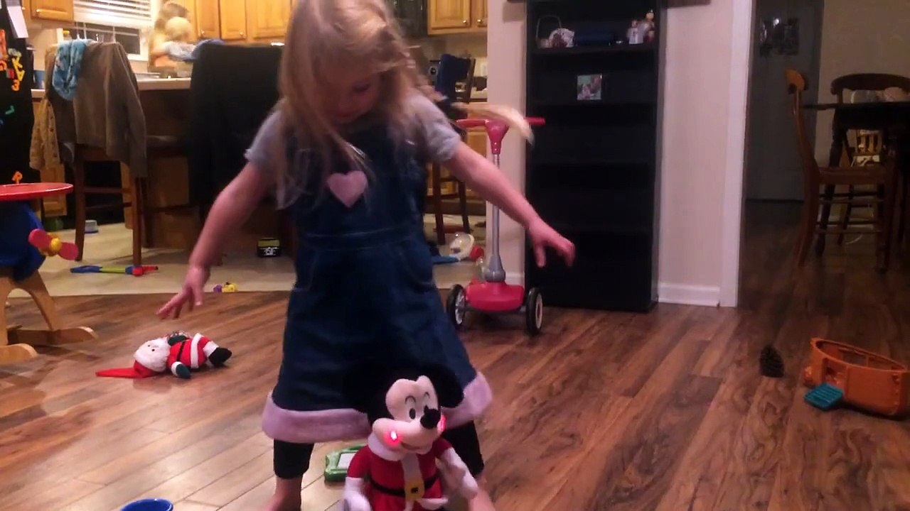 Christmas Mickey dancing!