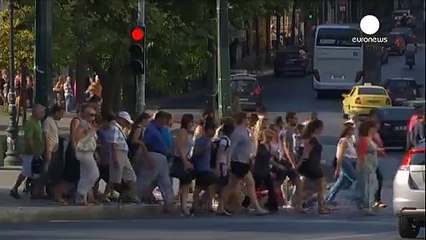 Pil greco +0,9% nel 2° trimestre. Brillano turismo e consumi