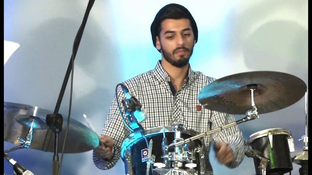 Momceto so mandolina - Libero Bend (cover)