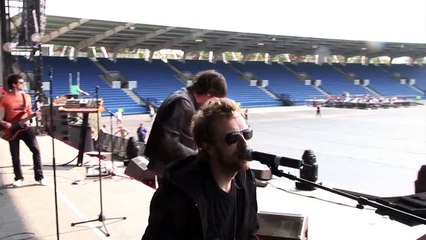 Coldplay & Richard Ashcroft - Bitter Sweet Symphony rehearsal