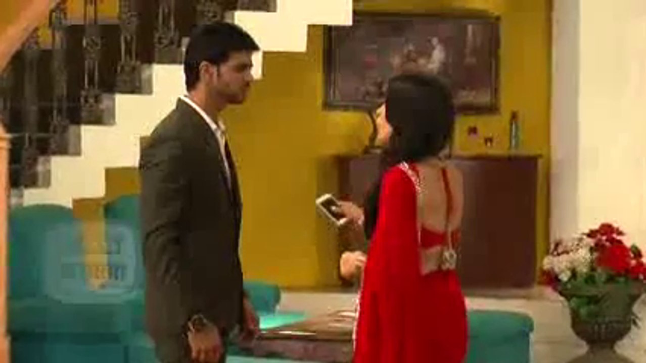 Ishani Ne Ranvir Ko Batayi Ritika Ki Saari Sachchai - 28 August 2015 - Meri Aashiqui Tum Se Hi