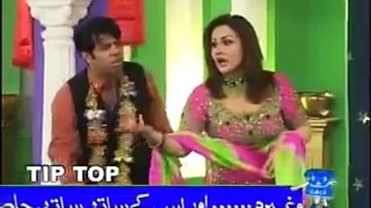 Very Funny And Hot Video By Nargis Pakistani Stage Drama 2015