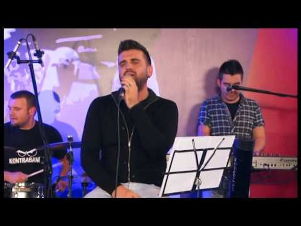 Si zaljubiv edno mome - Gradus Bend i Miki Sekulovski