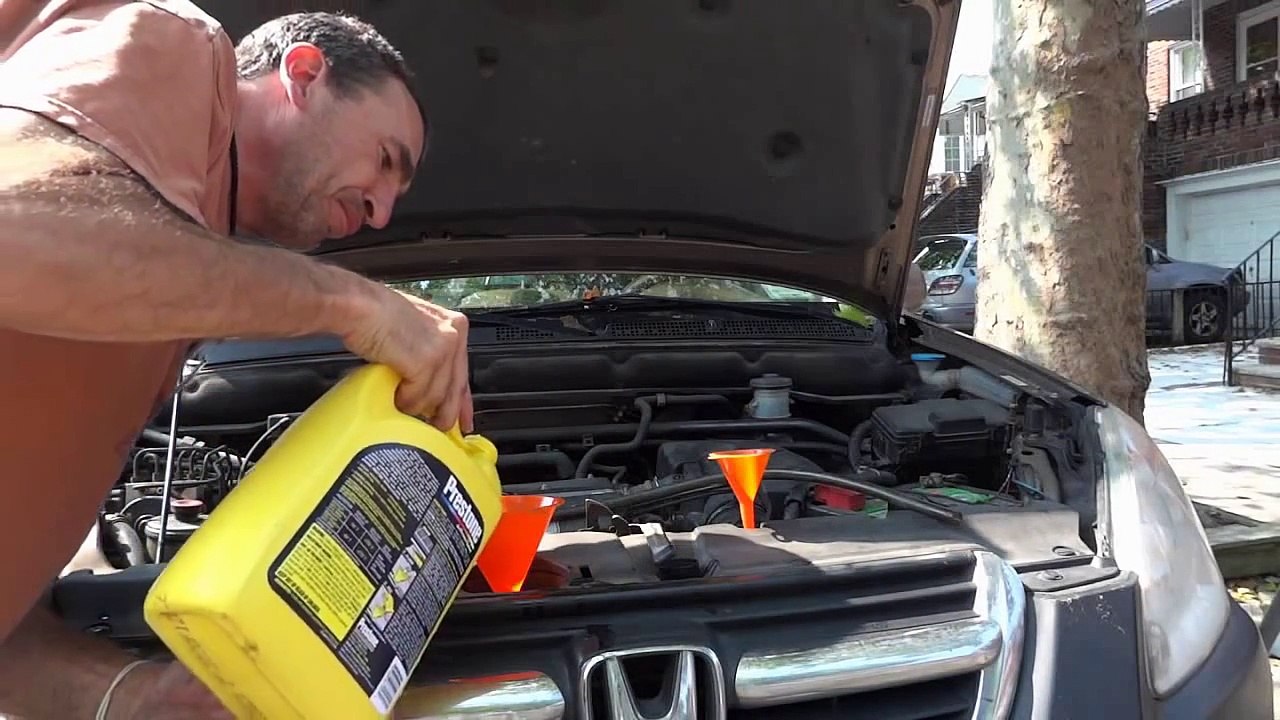 2002 Honda CR-V Anti Freeze Coolant How to change  the fluid