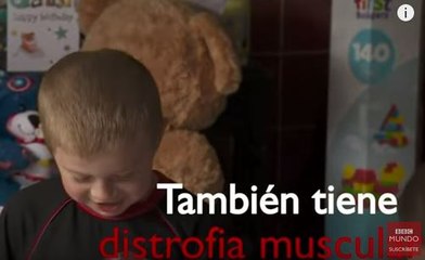 Un niño con distrofia muscular recibe 20.000 tarjetas de cumpleaños