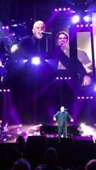 Billy Joel "Uptown Girl" Wrigley Field w- Guest Amy Schumer 8-27-15