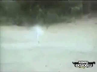 havayı fişegi calan köpek süper