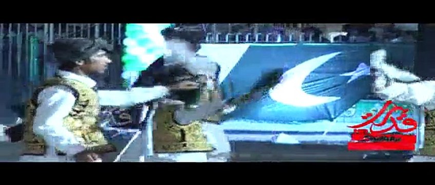 Pashto Singr Gul Panra Live mast pashto song Malanga yara a at Quetta 14 augst show ! Qudrat tv