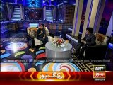 Iqrar-ul-Hassan sings a song on  Umer shareef showman