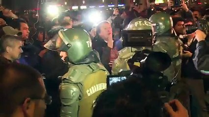 Así fue como camioneros chilenos se enfrentaron a las autoridades