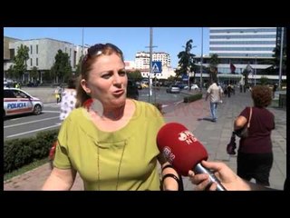 Telefonat për emergjencat, qytetarët njoftojnë të parën policinë - Ora News- Lajmi i fundit-