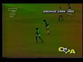 Lupo Quiñonez - (Gol contra America de Quito 1981)