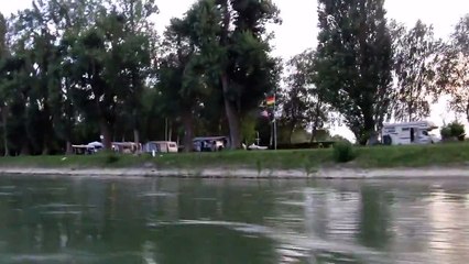 Spaß mit dem Motorboot 72kmh auf dem Rhein beim Otterstädter Altrhein Teil 2