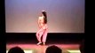 Amazing 15 year-old Yeonjoo belly dancing .... Beautiful young talent !!!