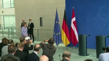 German court says rally ban in refugee flashpoint town 'illegal'
